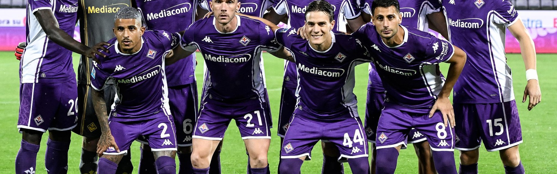 在哪里观看意大利杯佛罗伦萨vs科莫的电视转播？DAZN还是Mediaset，比赛时间