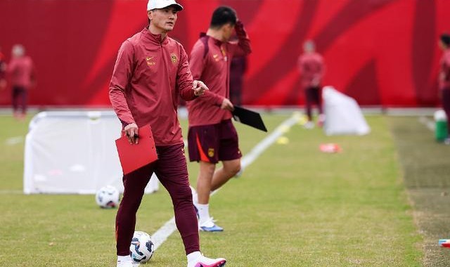 九游官网-国足迪拜拉练为3月热身赛蓄力，部分U23球员将补充入队