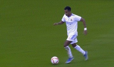 九游手游-【西超杯】魔笛+本泽马破门 皇马染红+扑点2比0夺冠