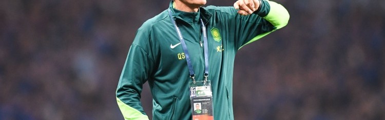 记者：国安问题非三中卫而是攻守平衡，强强对话不适合踢双中锋