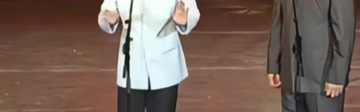 贾旭明讽刺国足不进球是后门走习惯了，网友：开张封三年？